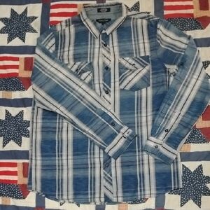 Eighty Eight Men's Casual Blue and White Striped Shirt